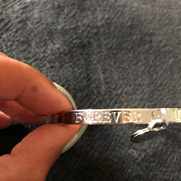 Bangle Bracelet - Picture 2 of 6